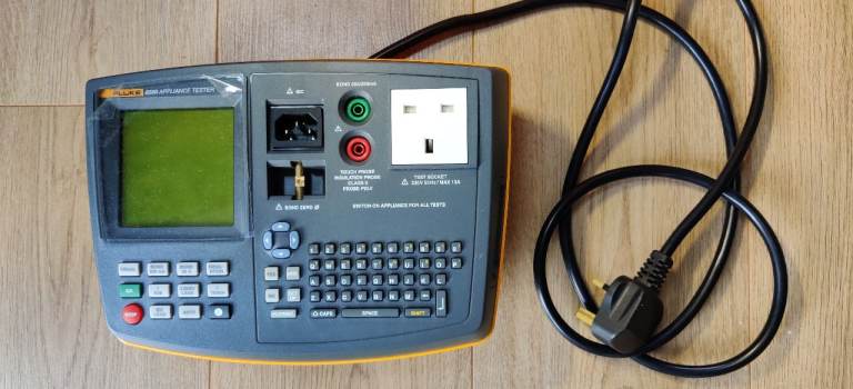 Fluke 6500 Appliance Tester almost NEW