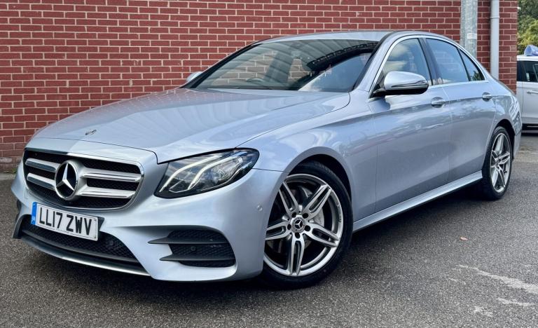 MERCEDES-BENZ E CLASS 2.0 E220d AMG Line 2017