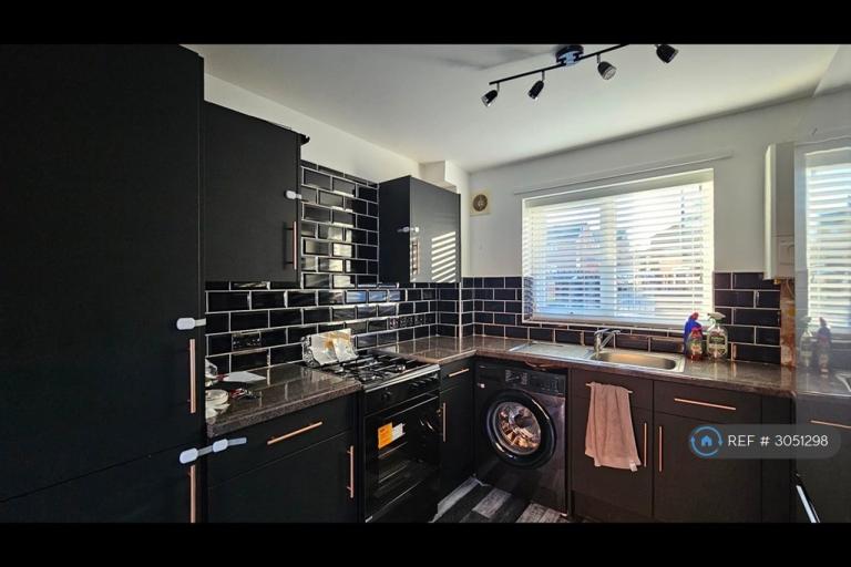 2 bedroom house in Lopham St, Sheffield, S3 (2 bed) (#3051298)