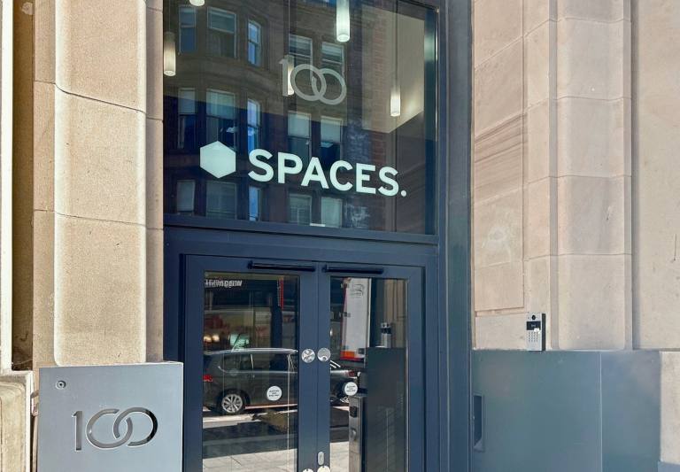 Glasgow - G2 1PP \ Productive Team Workspace with 2 Workstations