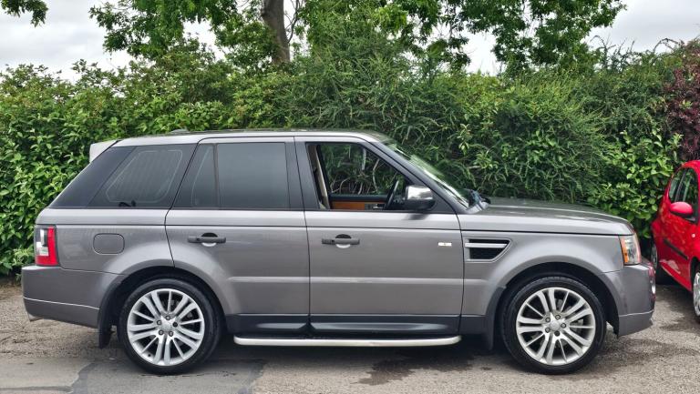 2010 Land Rover Range Rover Sport 3.6 TDV8 HSE 5dr Auto ESTATE Diesel Automatic