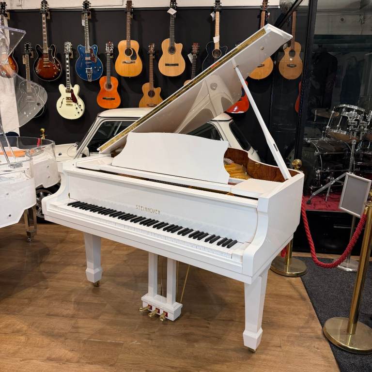 Steinhoven SG148 Baby Grand Piano White, Excellent Condition | Sherwood Phoenix