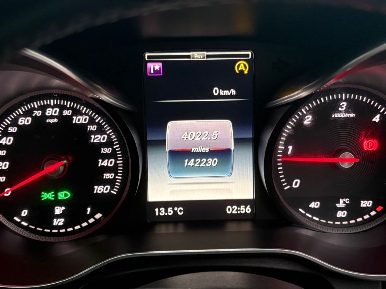 Mercedes-Benz, C CLASS, Saloon, 2015, Manual, 2143 (cc), 4 doors