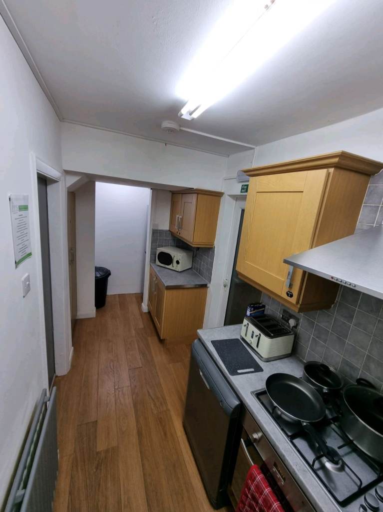 Universal Credit, PIP, DSS ROOMS QUINTON 