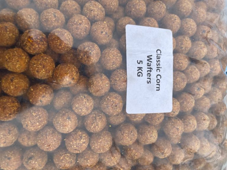 Spottedfin Classic Corn Wafters