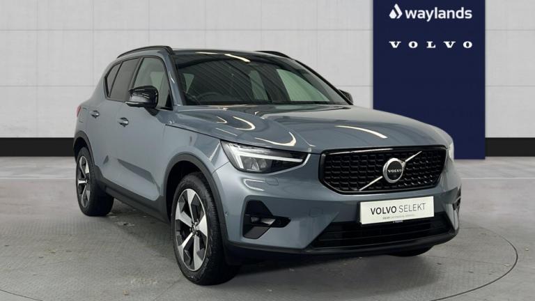 2022 Volvo XC40 2.0 B4P Ultimate Dark 5dr Auto ESTATE PETROL Automatic