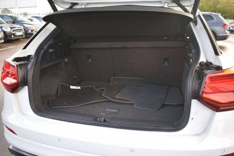 2020 Audi Q2 1.0 TFSI 30 Black Edition SUV 5dr Petrol Manual Euro 6 (s/s) (116 ps) ESTATE Petrol ...