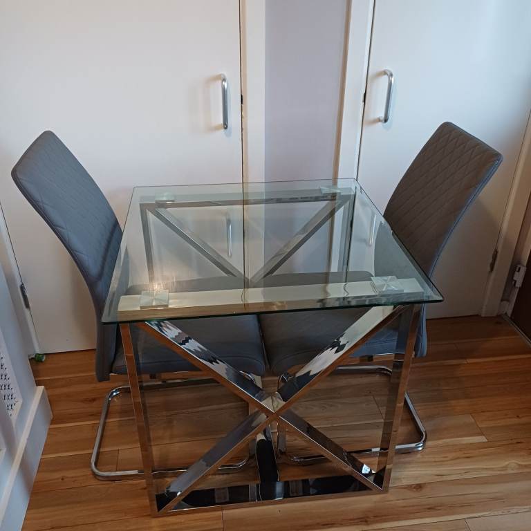 image for Dining table with 2 chairs 