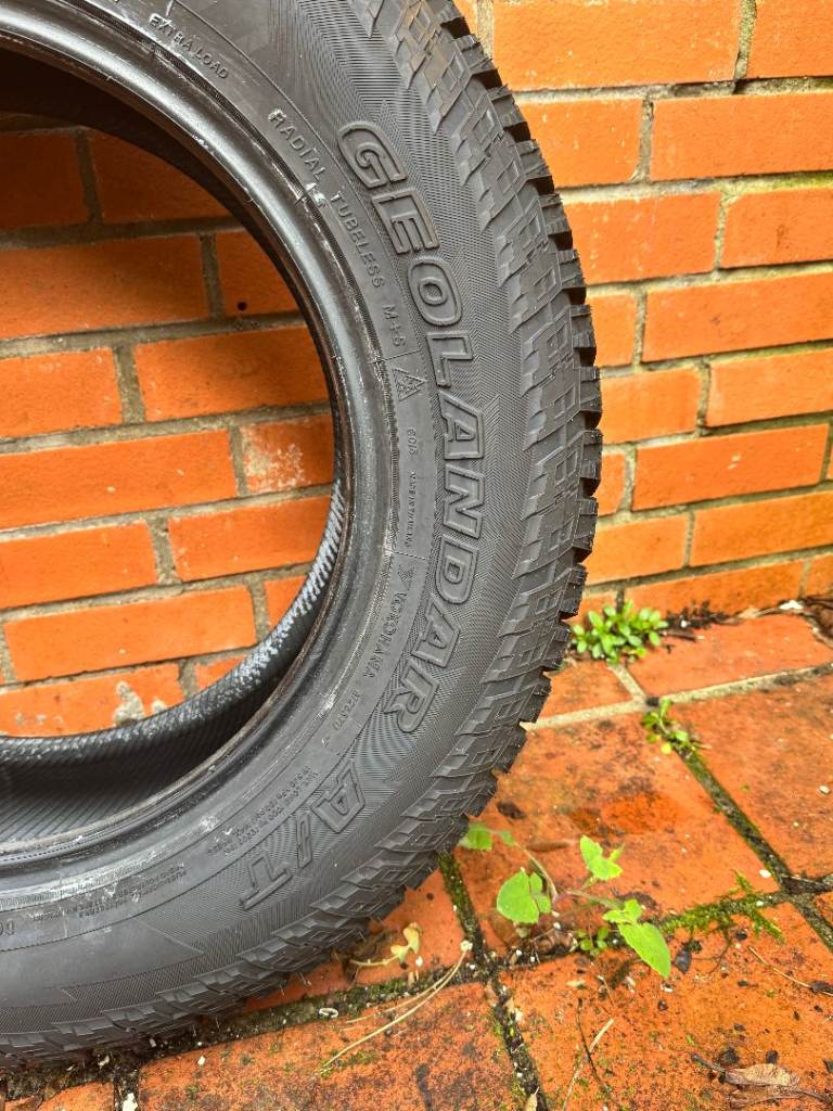 Yokohama Geolandar Tyre 235/65R17 Brand New