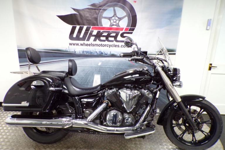 2014 YAMAHA XVS950 MIDNIGHT STAR FITTED WITH PANNIERS