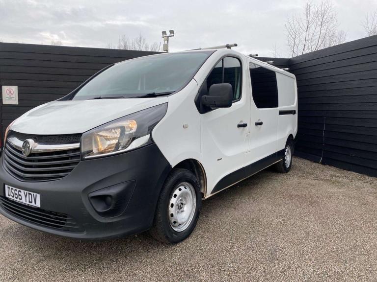 2016 Vauxhall Vivaro 1.6 CDTi 2900 Crew Van L2 H1 Euro 5 5dr (6 Seat) Combi Van Diesel Manual