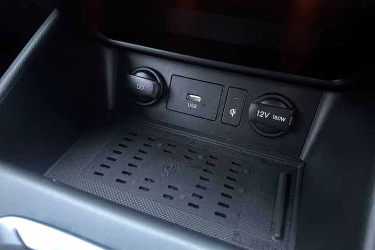 2022 Hyundai KONA 1.0 TGDi 48V MHEV Premium 5dr HATCHBACK PETROL Manual