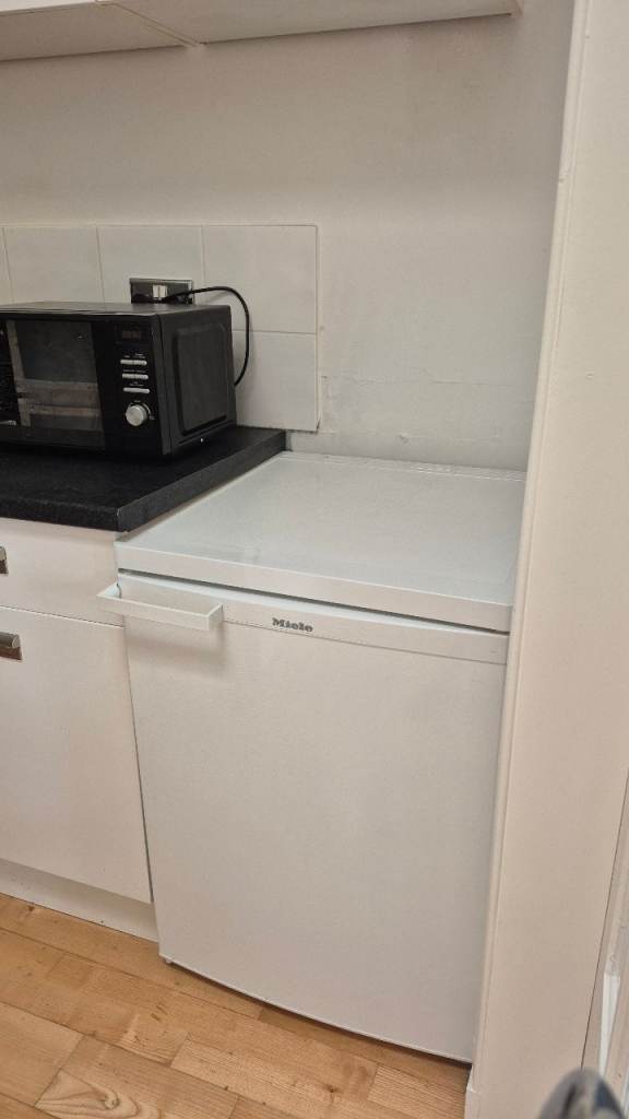 Undercounter Fridge - Miele