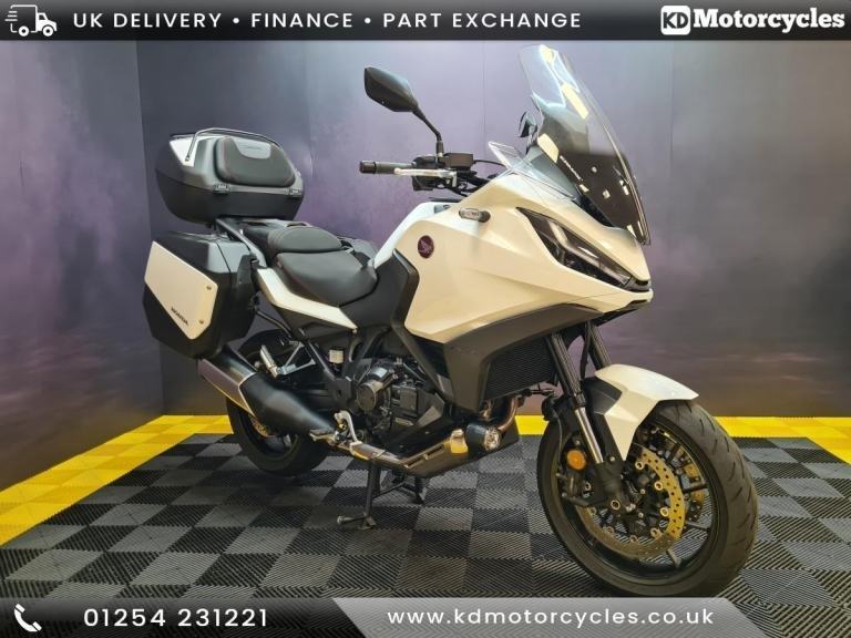 HONDA NT 1100 DCT, 2022 Low Miles Voyager Pack