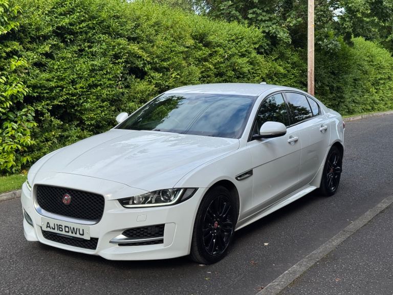 Jaguar xe rsport 