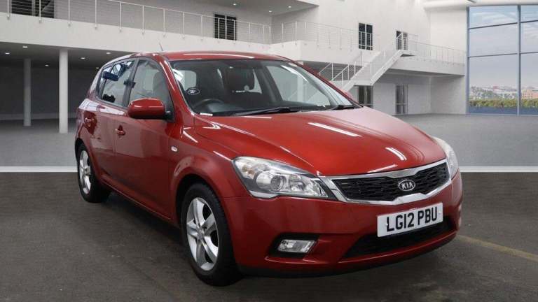 2012 Kia Ceed 1.6 2 5dr Auto HATCHBACK PETROL Automatic