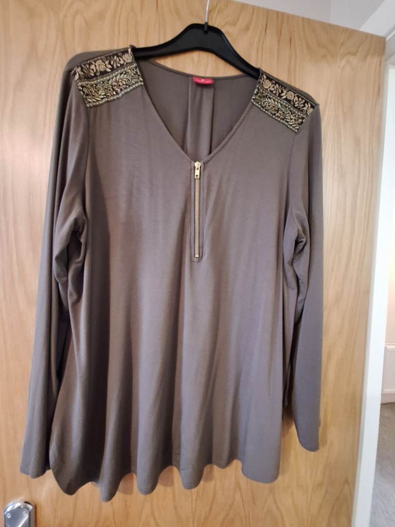 Together long sleeve top with embroidered shoulder- XL