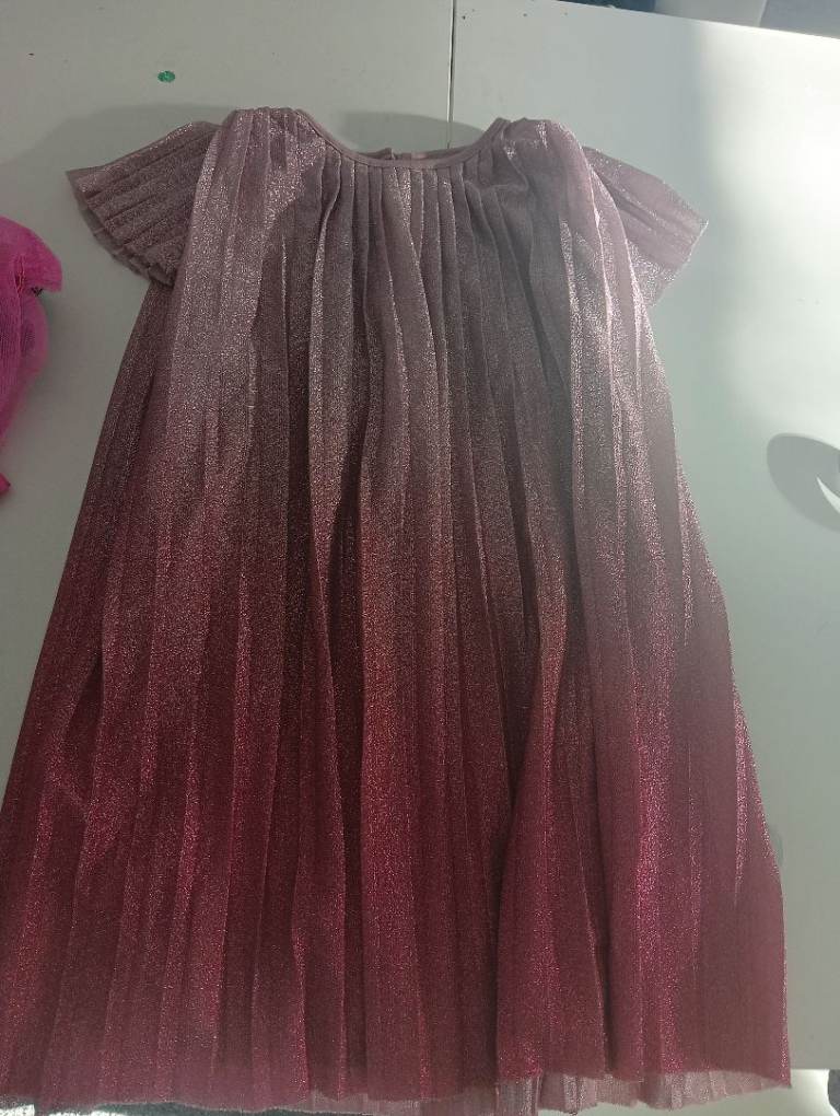 Girl clothing
