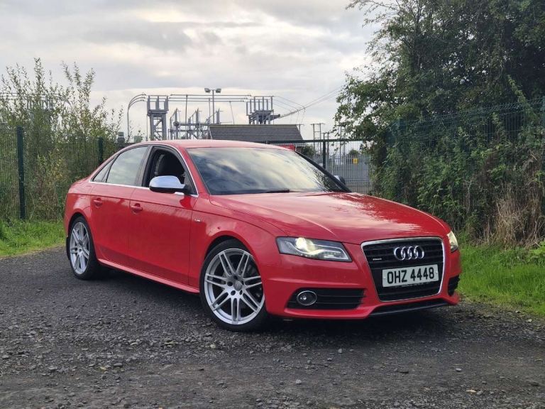 Audi, A4, Saloon, 2011, Manual, 2967 (cc), 4 doors