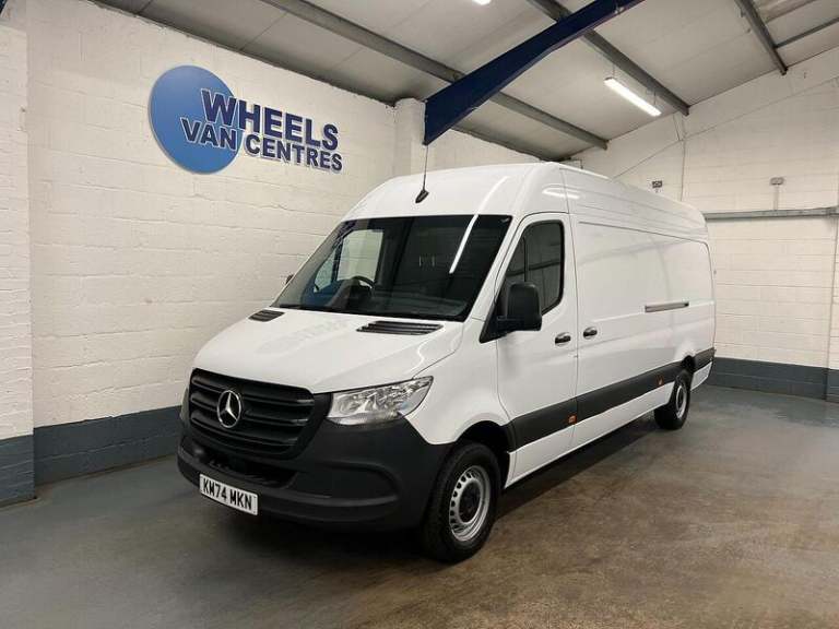image for 2024 Mercedes-Benz Sprinter 3.5t H2 Pro Van PANEL VAN DIESEL Manual