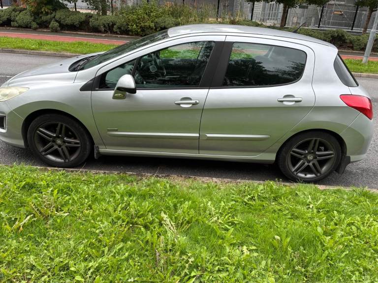 Peugeot, 308, Hatchback, 2013, Manual, 1598 (cc), 5 doors
