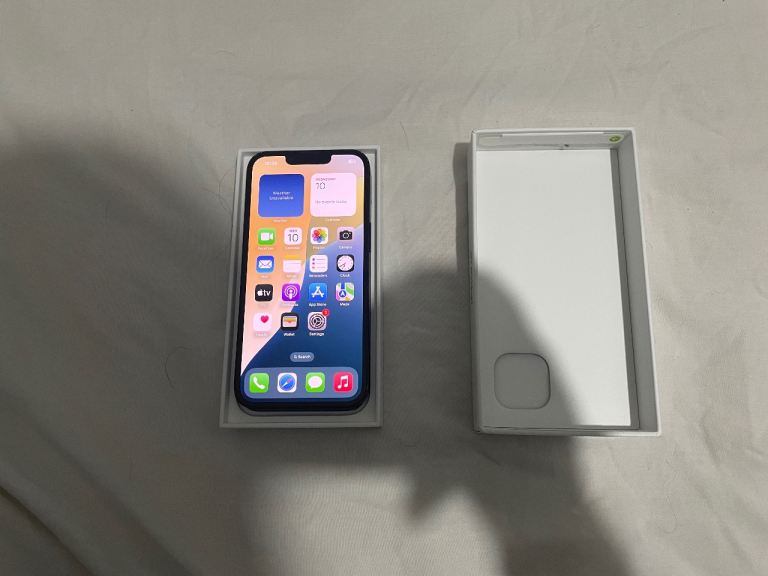 image for APPLE IPHONE 13 128GB UNLOCKED 