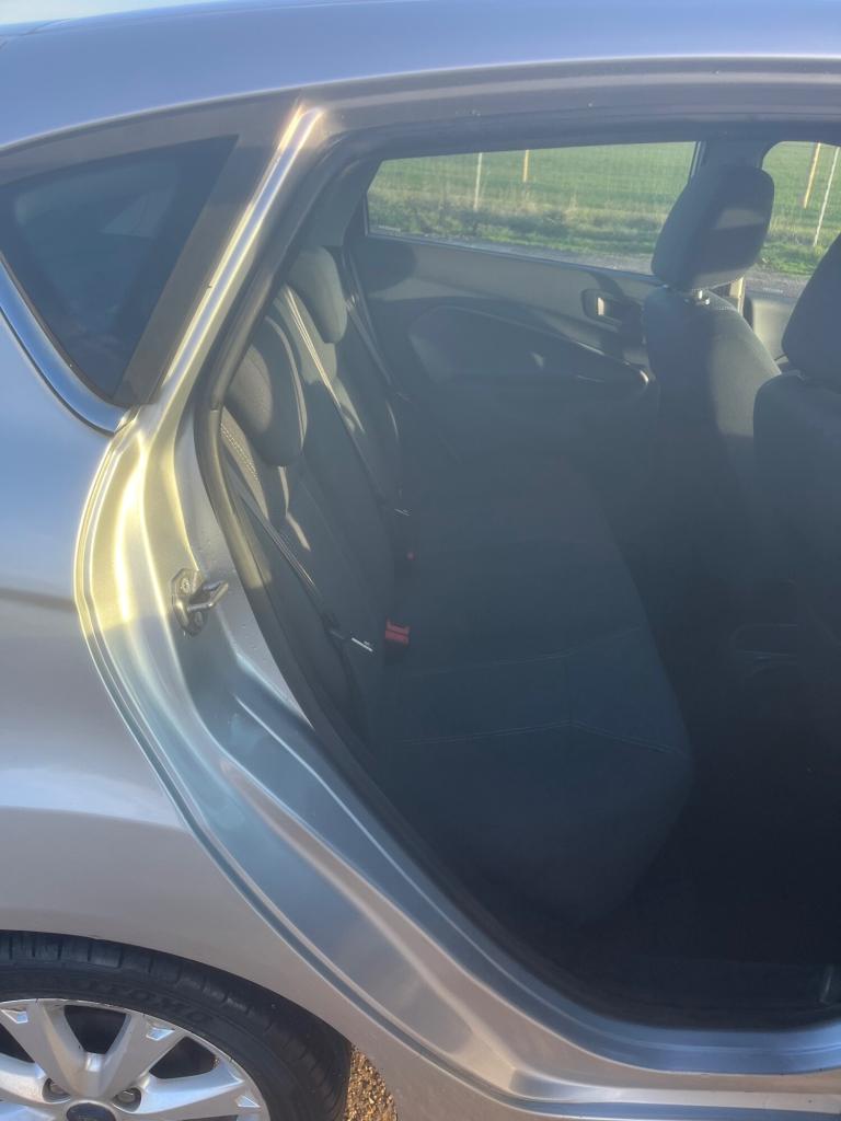 2010 Ford Fiesta 1.25 Zetec*9m MOT*Full History*2 Owners*Aircon*Alloys*1st car ?