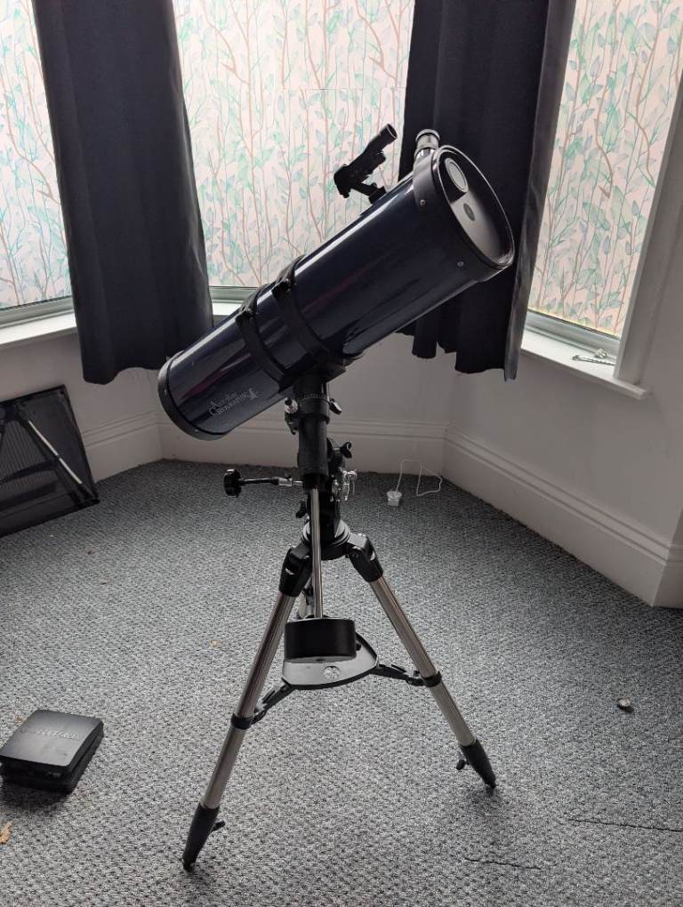 Sky-Watcher 150P / Australian Geographic Telescope + EQ3-2 Mount + Celestron Eyepiece Set
