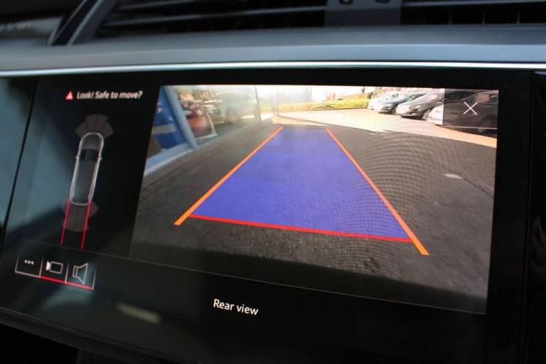 2019 19 AUDI E-TRON 55 SUV 5DR ELECTRIC AUTO QUATTRO 95KWH (408 PS)