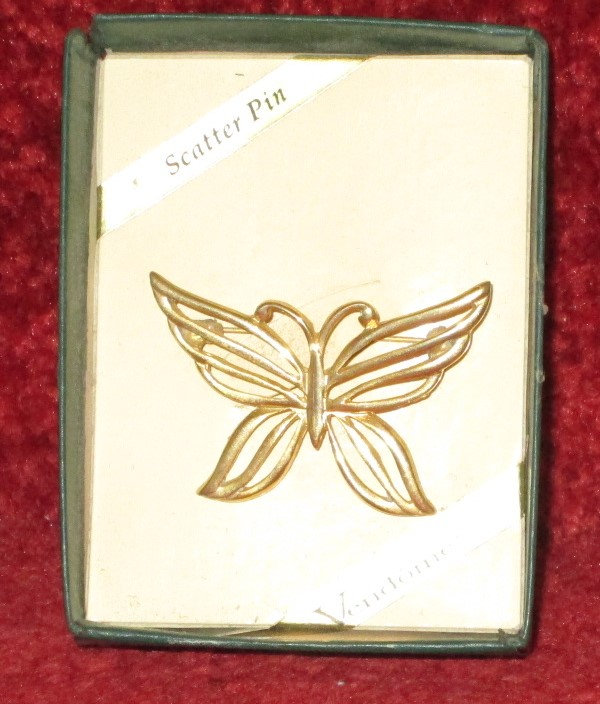 BRAND NEW & BOXED, 'VENDOME' GOLD COLOURED BROOCH, BUTTERFLY, SILHOUTTE, LABELLED SCATTER PIN