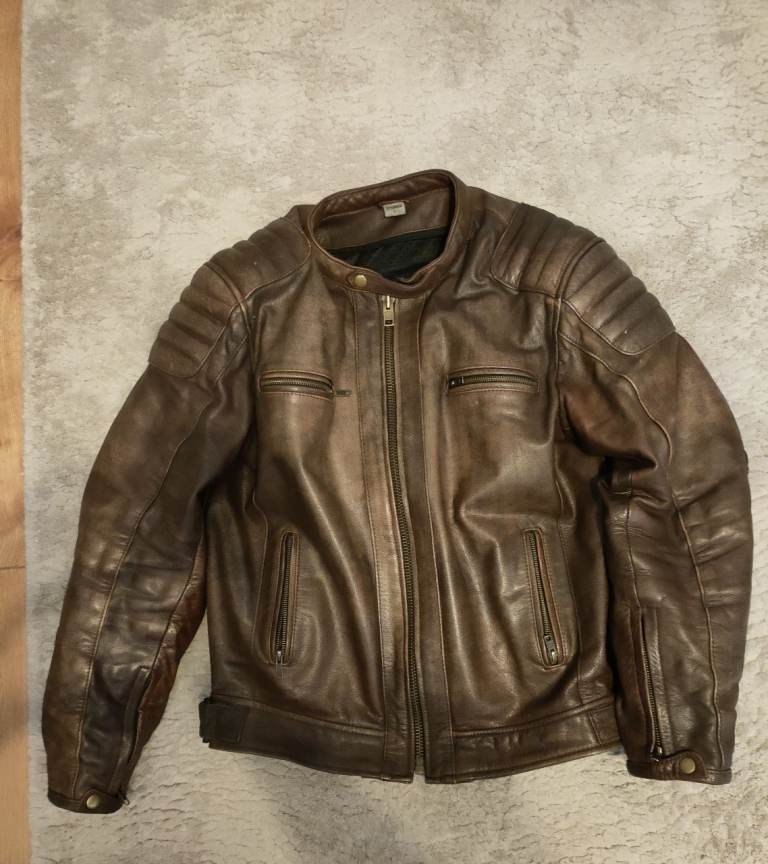 Motorcycle leather Jacket size Large 