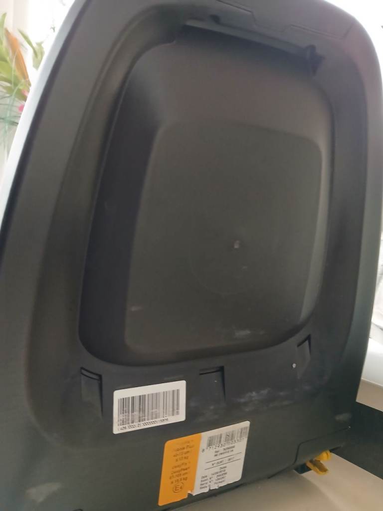 Universal baby car seat and base