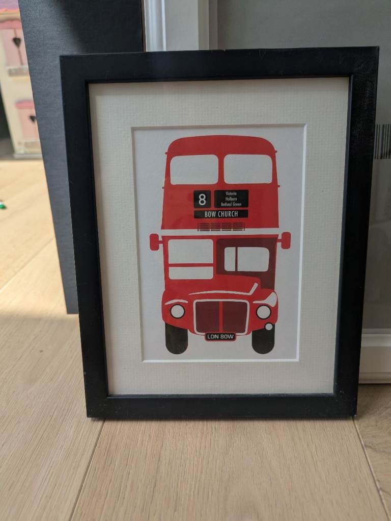 Red London Bus Framed Print / picture, number 8 East end Roman Road Bow cockney – Excellent Conditon