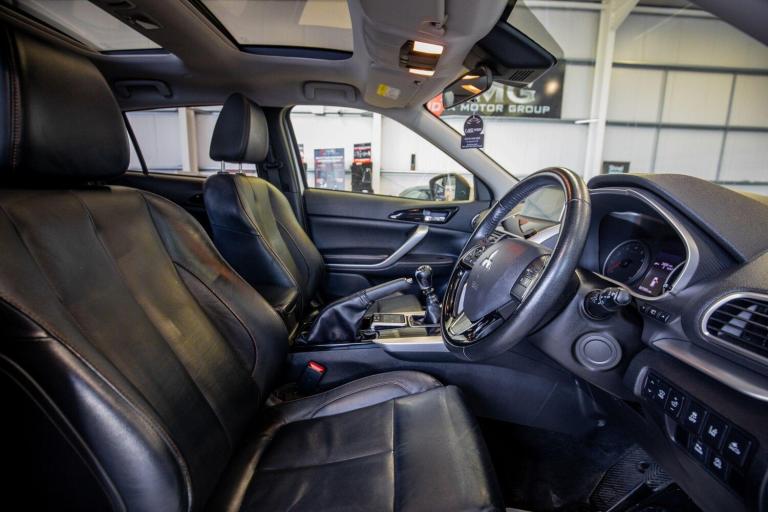 2017 Mitsubishi Eclipse Cross 1.5 4 5dr HATCHBACK PETROL Manual