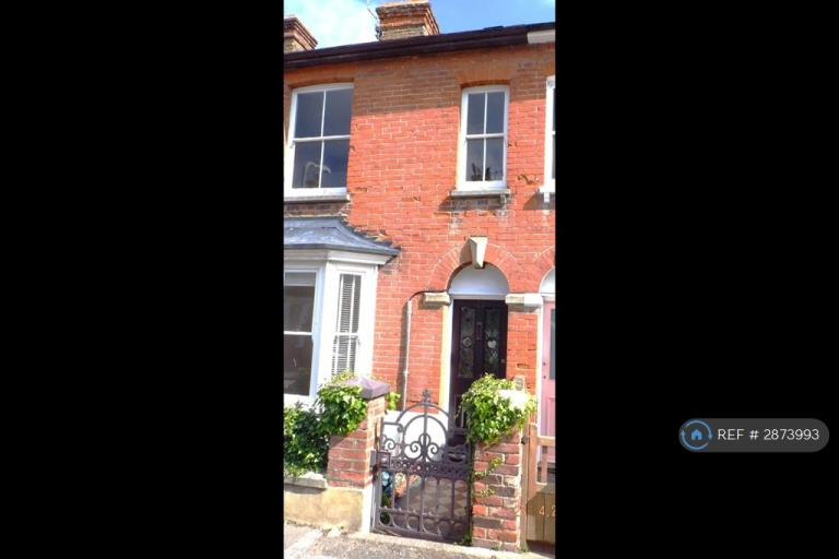 3 bedroom house in Woodlawn St, Whitstable, CT5 (3 bed) (#2873993)