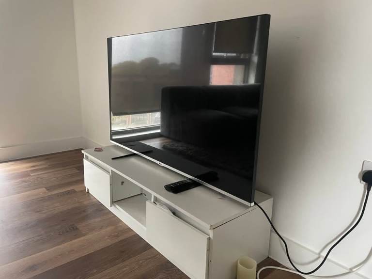 50” LG Smart TV 3D