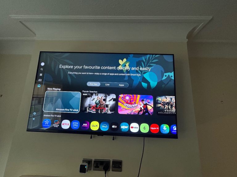 55’ Samsung Smart TV with Remote – Good Condition