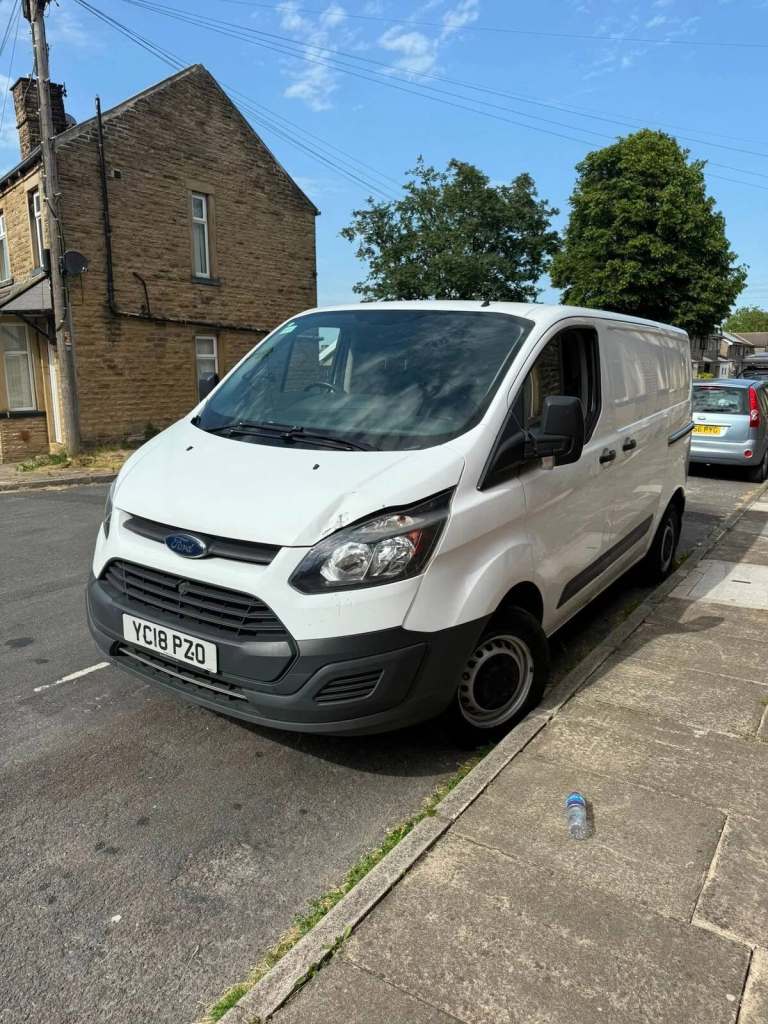 2018 Ford Transit Custom 2.0 TDCi 105ps Low Roof Van PANEL VAN Diesel Manual