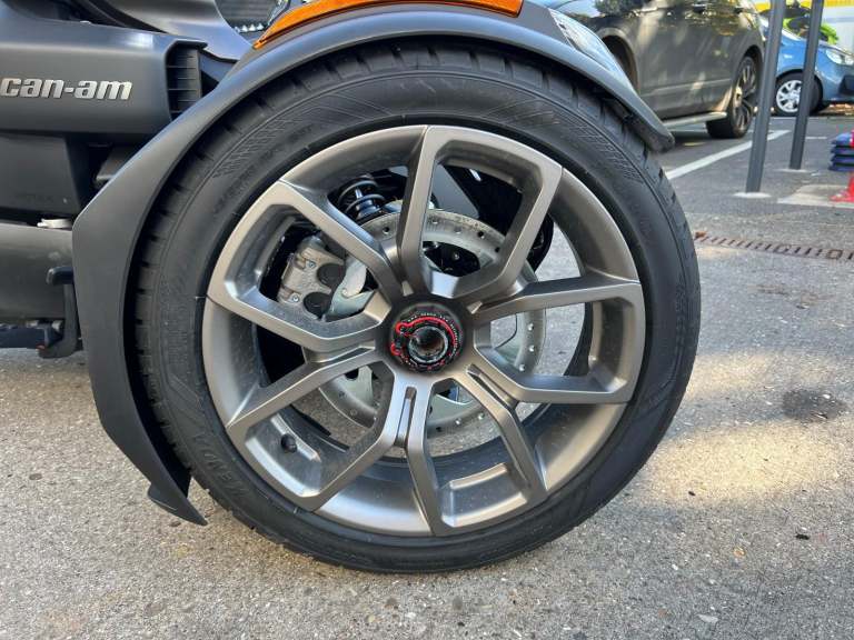 NEW 2025 Model Year Can-Am Ryker trike 900 automatic spyder trike