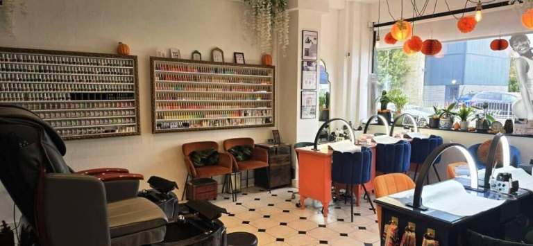 BEAUTY SALON FOR SALE