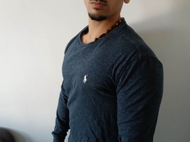 [Sold]Black Polo Shirt Size L – Classic Men’s Top | £15