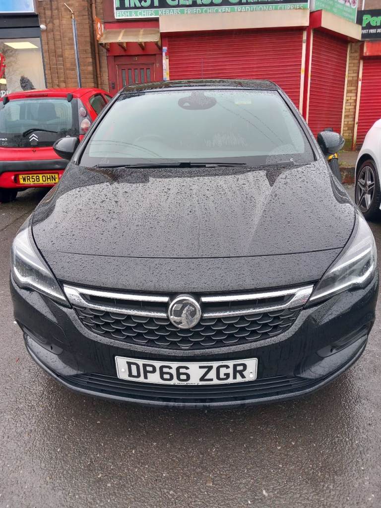 Vauxhall, ASTRA, 1.4 Turbo, Black, Hatchback, 2016, Manual, 1399 (cc), 5 doors