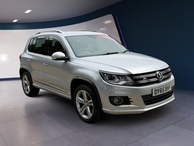 2015 Volkswagen Tiguan 2.0 TDi BlueMotion Tech R-Line 5dr 150 DSG [NAV] ESTATE D