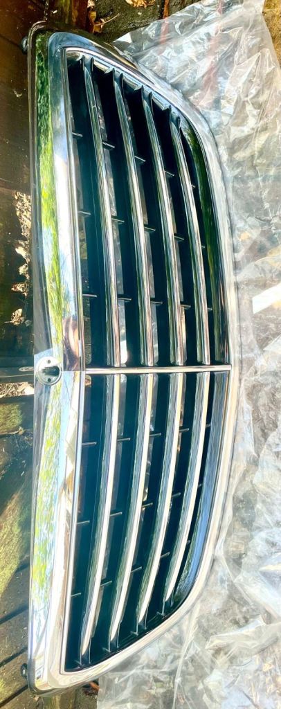 W-222 chrome grille fit Benz S class £99