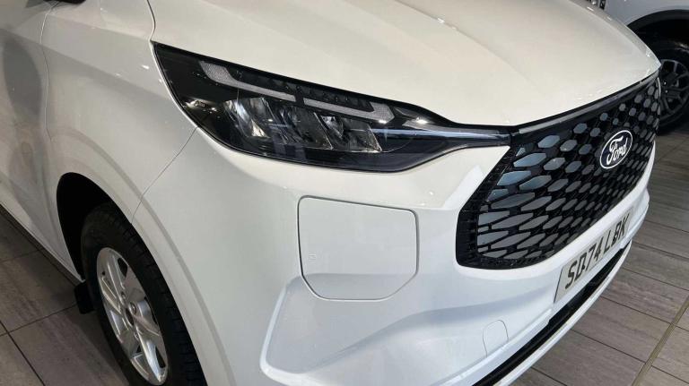 2024 Ford E-Transit 100kW 65kWh H1 Van Limited Auto Van Electric Automatic