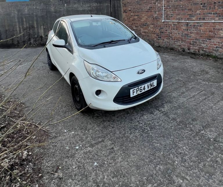 Ford, KA, Hatchback, 2015, Manual, 1242 (cc), 3 doors