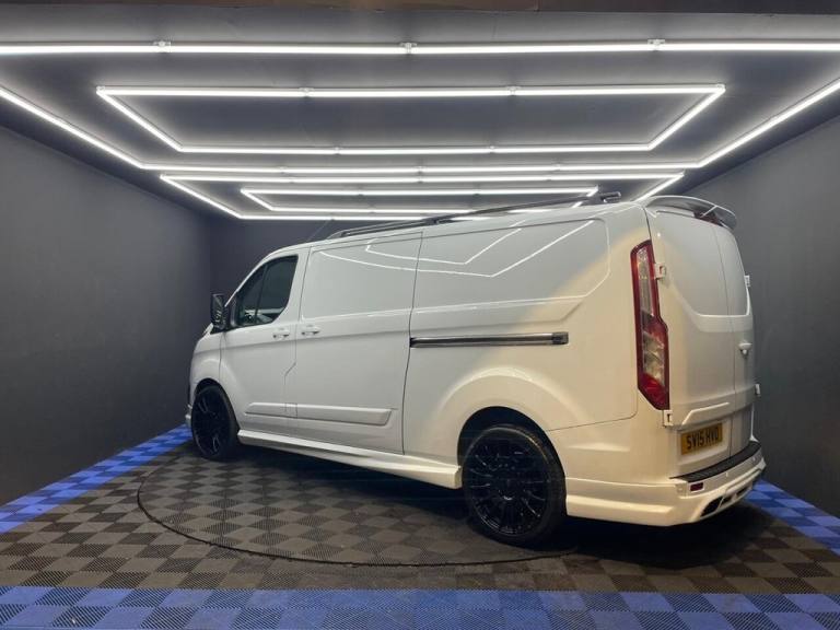 2015 Ford Transit Custom 2.2 TDCi 290 Trend Panel Van 5dr Diesel Manual L2 H1 (186 g/km, 123 bhp)...