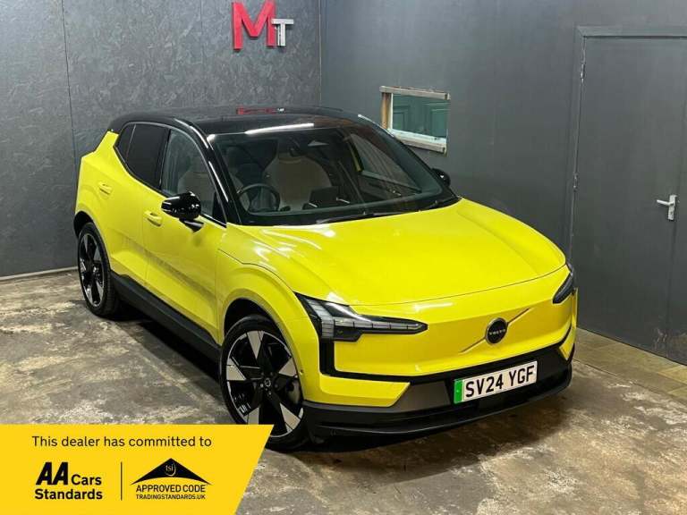 2024 Volvo EX30 Twin Performance 69kWh Ultra Auto AWD 5dr ESTATE Electric Automatic