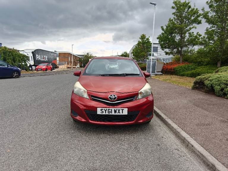 Toyota, YARIS, Hatchback, 2011, Manual, 1329 (cc), 3 doors
