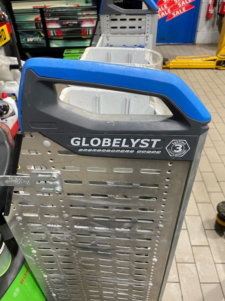 Globelyst van racking 
